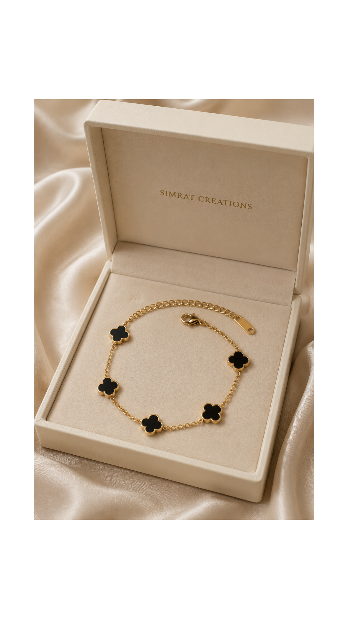 Midnight Clover Bracelet
