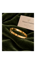 Clover & Crystal Gold Bangle Bracelet