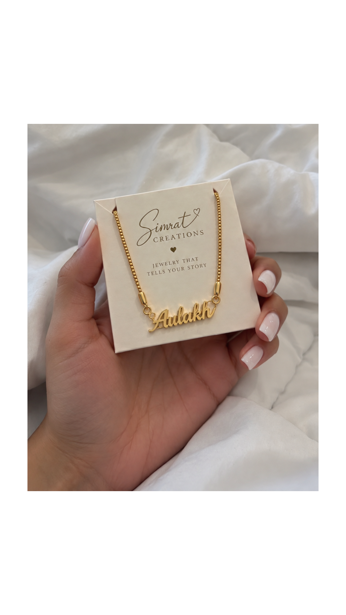 Custom Script Name Necklace – Personalized Gold Nameplate Necklace